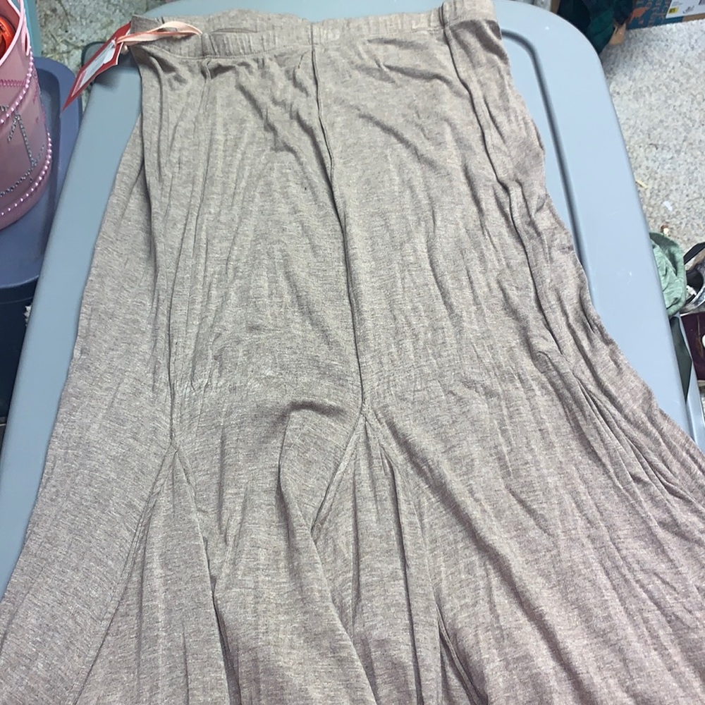 Brown skirt from Chelsea & Violet size small